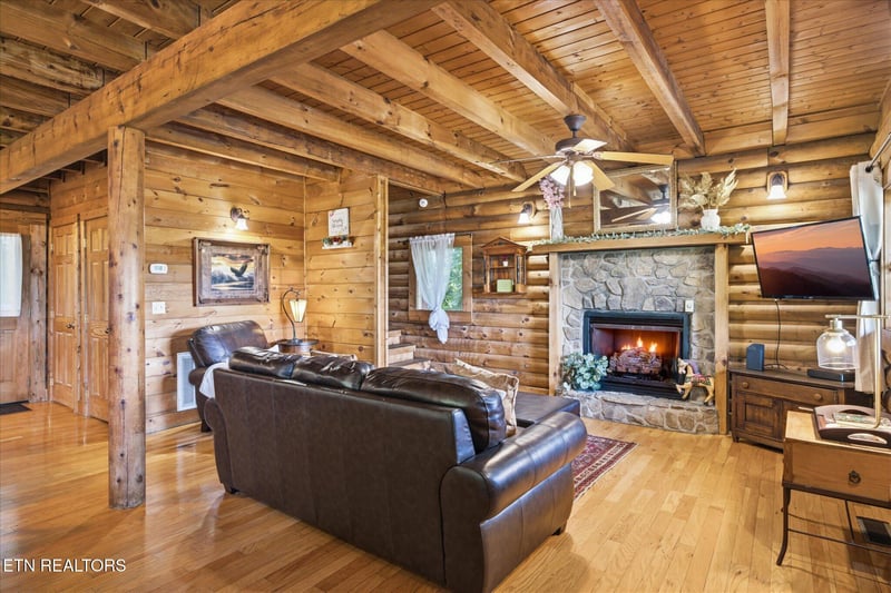 1634 Jed Trl, Sevierville, TN 37862