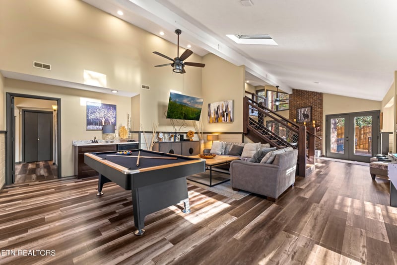 1634 Spruce Dr, Sevierville, TN 37876