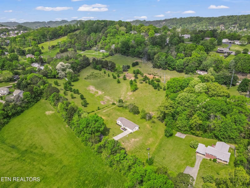 1635 Murray Dr, Knoxville, TN 37912