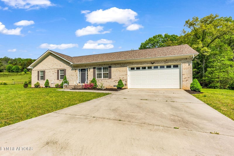 1635 Murray Dr, Knoxville, TN 37912