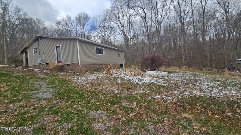1635 Old Chilhowee Rd, Seymour, TN 37865