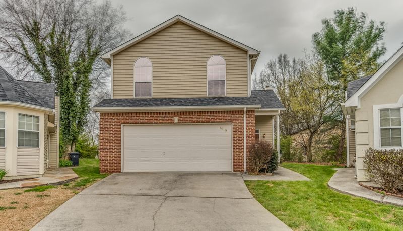 1639 Chenoweth Cir, Knoxville, TN 37909