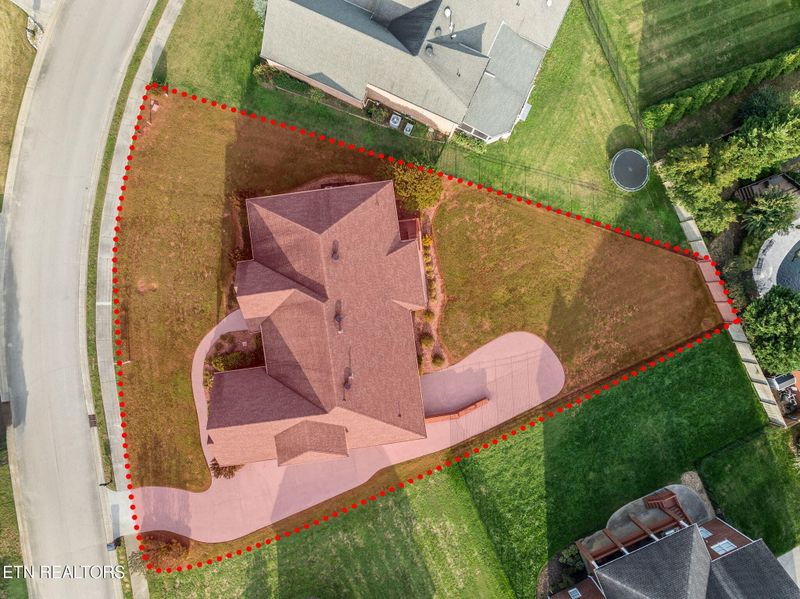 1639 Pinnacle Point Dr, Alcoa, TN 37701