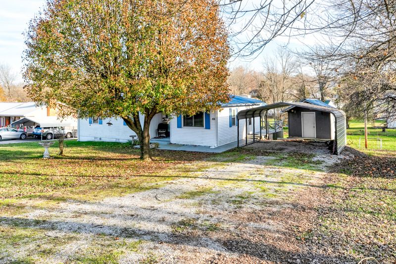 164 Brook Ln, Lafollette, TN 37766