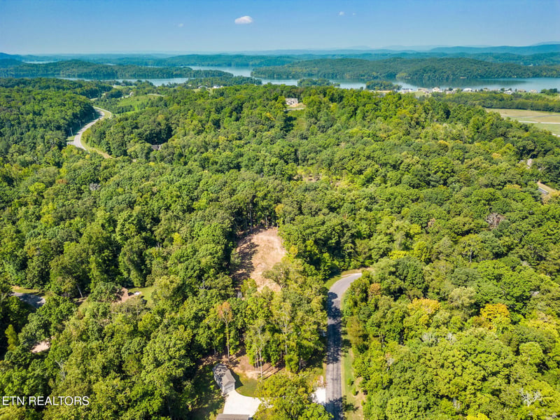 164 E Shore Dr, Rockwood, TN 37854