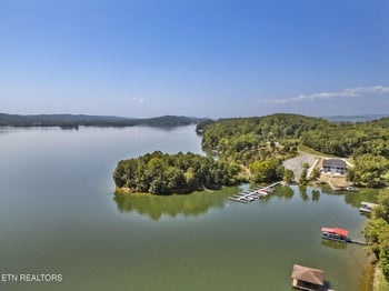 164 E Shore Dr, Rockwood, TN 37854