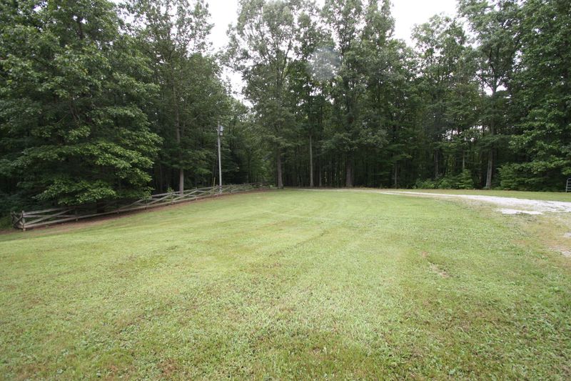 164 Fairview Dr, Harriman, TN 37748