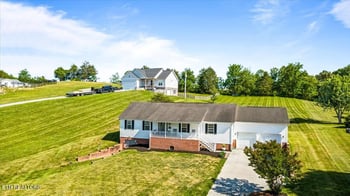 164 Gail Ln, Jacksboro, TN 37757