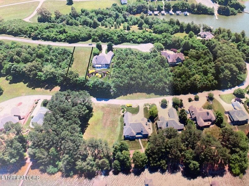 164 Mallard Dr, Vonore, TN 37885