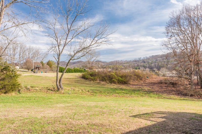 164 Owen Moore Dr, Maynardville, TN 37807