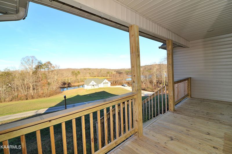 164 Pine Creek Rd, Oneida, TN 37841