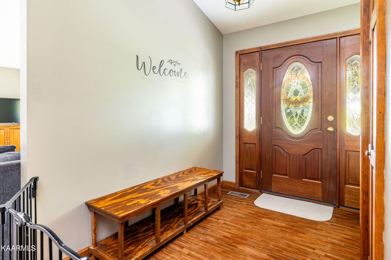 164 Pleasant View Loop, Clinton, TN 37716