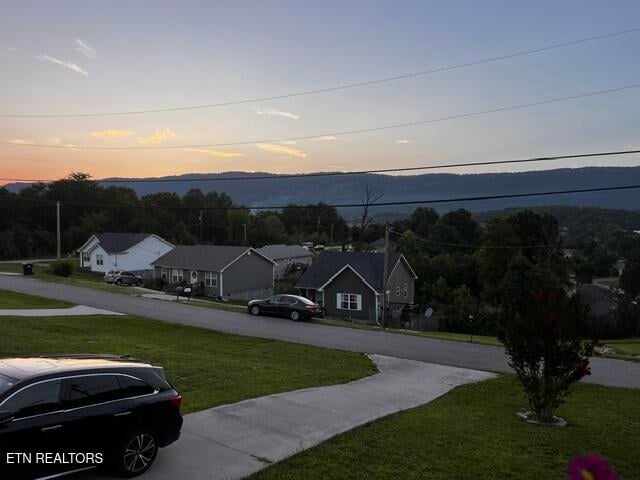 164 Sandy Cir, Lafollette, TN 37766