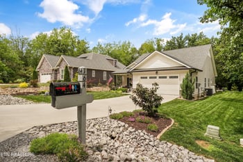 164 Tsuhdatsi Way, Loudon, TN 37774