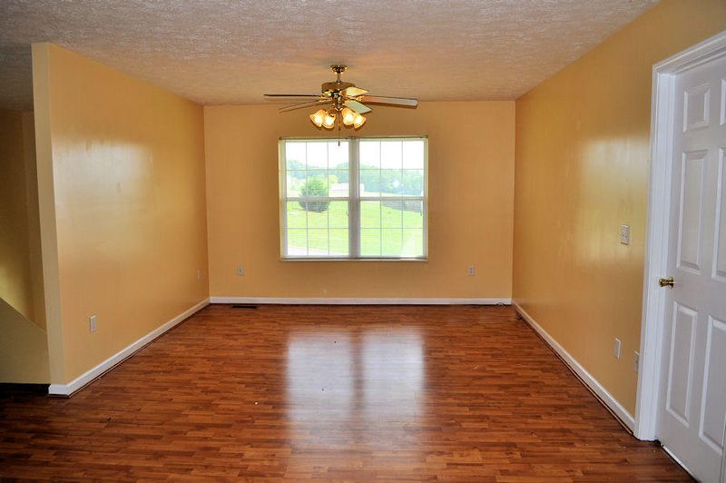 1640 Silverado Ct, Sevierville, TN 37876