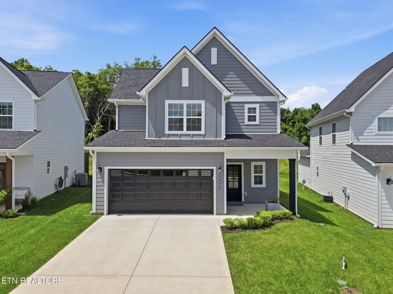 1640 Spring Berry Ln, Knoxville, TN 37924
