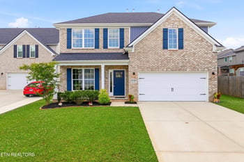 1640 Sugar Cane Ln, Knoxville, TN 37931