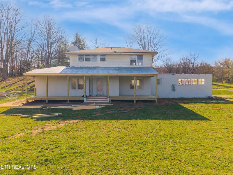 16408 U S 11 E, Lenoir City, TN 37772
