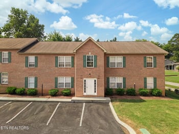 1643 Maple View Way, Knoxville, TN 37918
