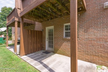 1643 Maple View Way, Knoxville, TN 37918