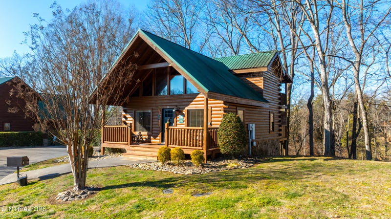 1644 Little Cabin Loop, Sevierville, TN 37862