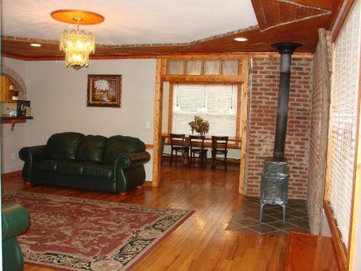 1645 Old Chilhowee Rd, Seymour, TN 37865