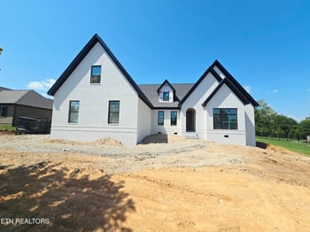 1645 Stone Harbor Blvd, Lenoir City, TN 37772