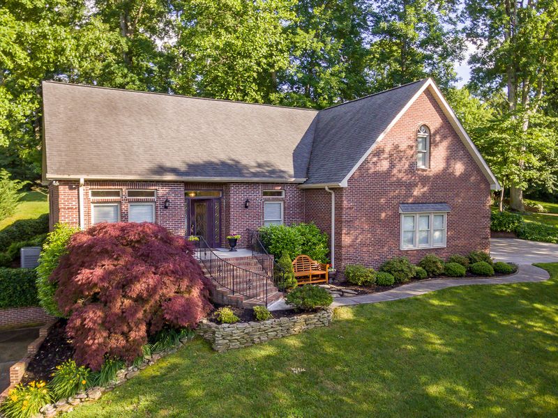 1648 Wind Chase Dr, Talbott, TN 37877
