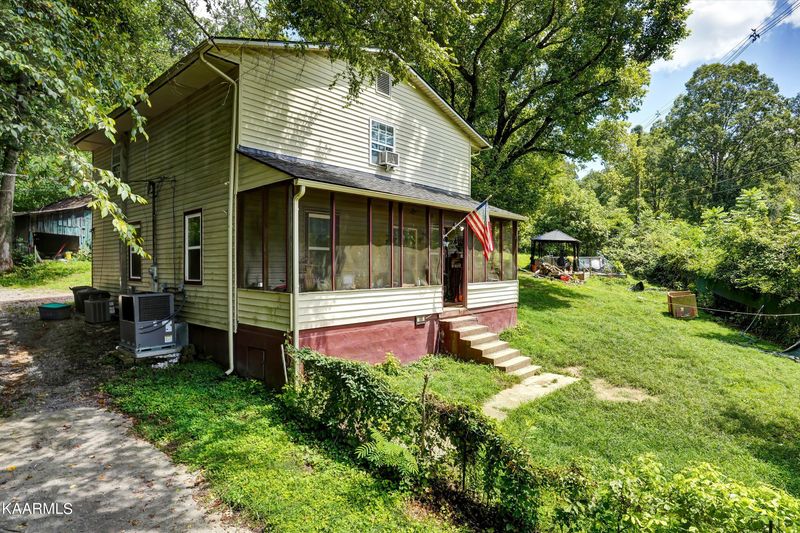 165 Davidson Hollow Rd, Heiskell, TN 37754