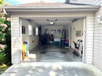 165 Grandview Ln, Crossville, TN 38571