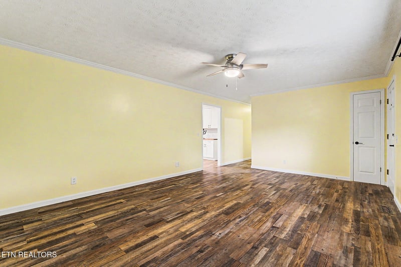 165 Justice Rd, Oliver Springs, TN 37840