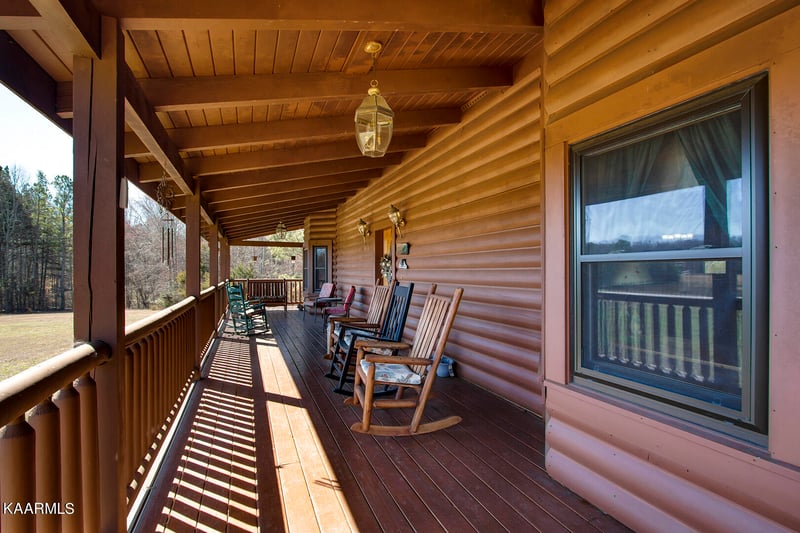 165 Lowe Galyon Ln, Philadelphia, TN 37846