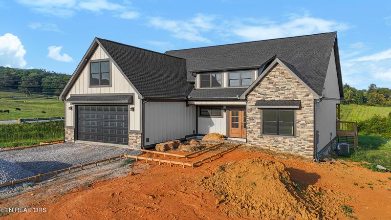 165 Masters Ln, Rutledge, TN 37861