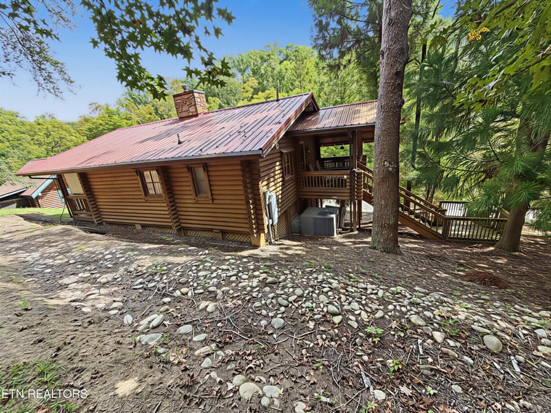 165 N Smoky Mountain Way, Sevierville, TN 37876