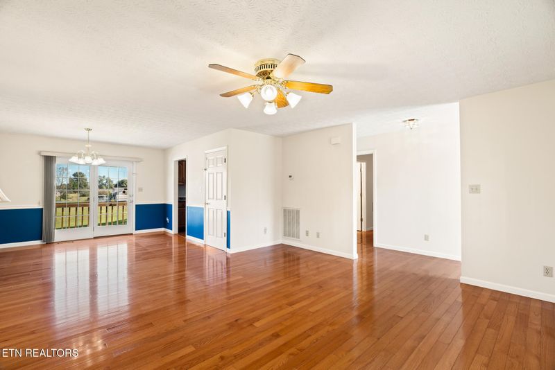 165 Vanderview Dr, Seymour, TN 37865