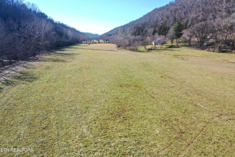 1650 Indian Creek Rd, Thorn Hill, TN 37881