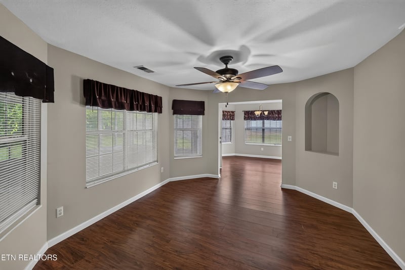 1650 Maremont Rd, Knoxville, TN 37918
