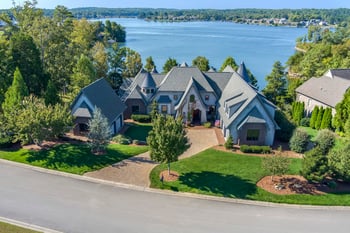 16537 Lighthouse Pointe Dr, Lenoir City, TN 37772