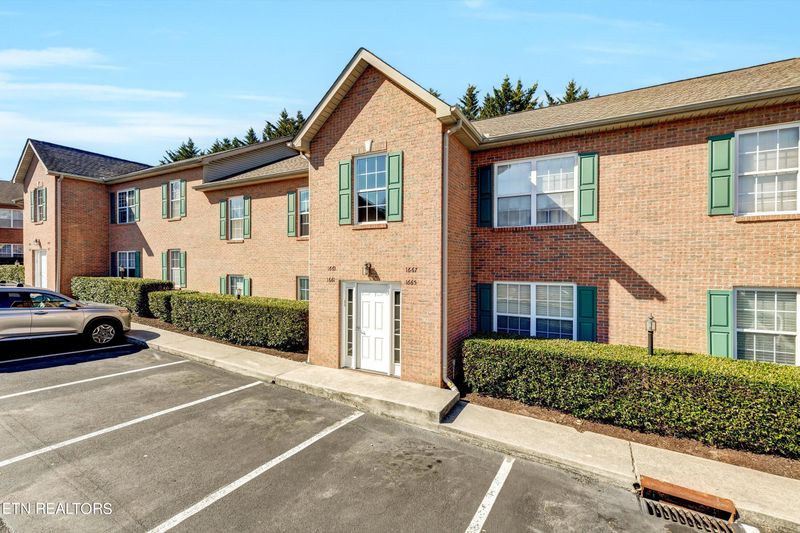 1657 Maple View Way, Knoxville, TN 37918