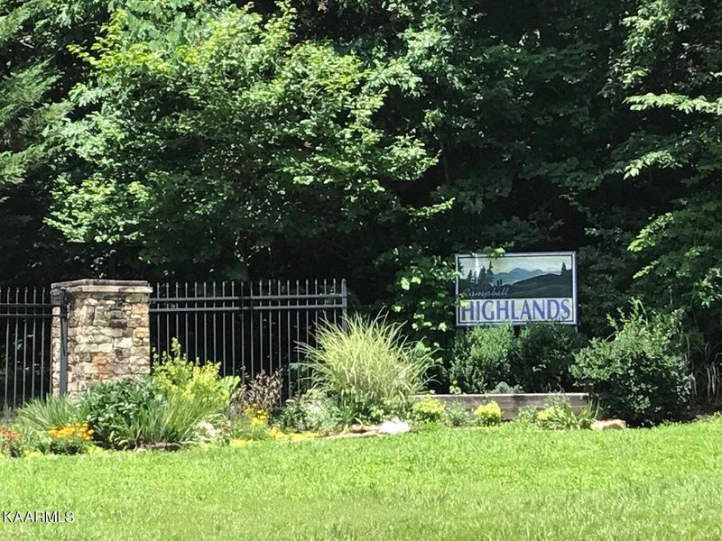 1659 Campbell Highlands Dr, Pioneer, TN 37847