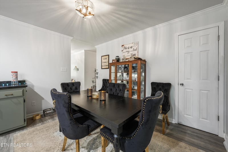 1659 Middlesettlements Rd, Maryville, TN 37801