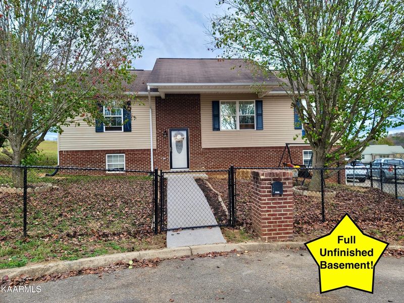 1659 Silverado Ct, Sevierville, TN 37876