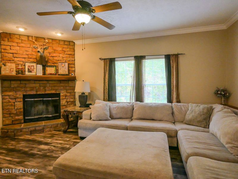166 County Road 168, Athens, TN 37303