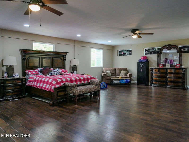 166 County Road 168, Athens, TN 37303