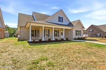 166 Crossroads Blvd, Oak Ridge, TN 37830
