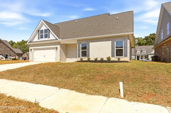 166 Crossroads Blvd, Oak Ridge, TN 37830