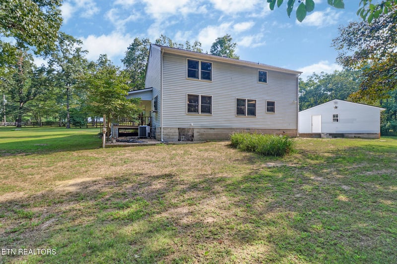 166 Hatler Rd, Crossville, TN 38555