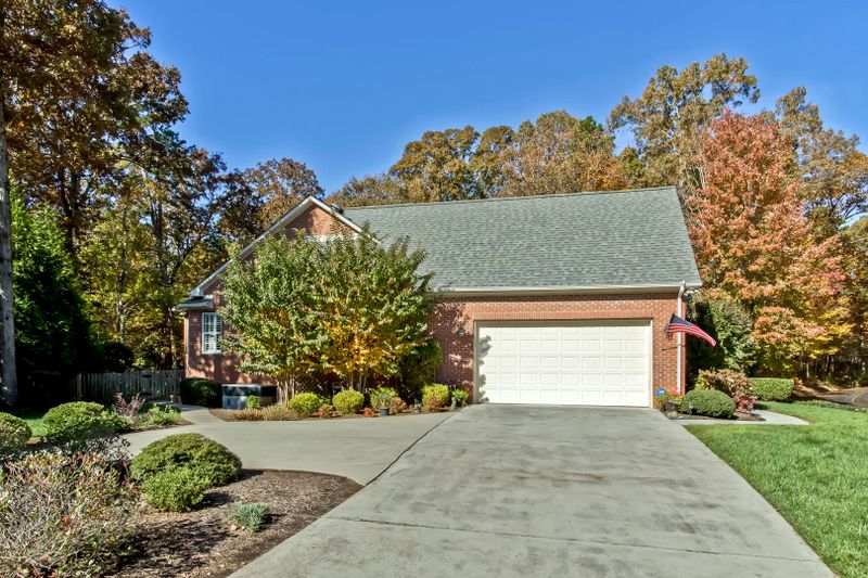 166 Oostanali Way, Loudon, TN 37774