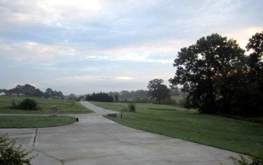 166 Victory Dr, Madisonville, TN 37354