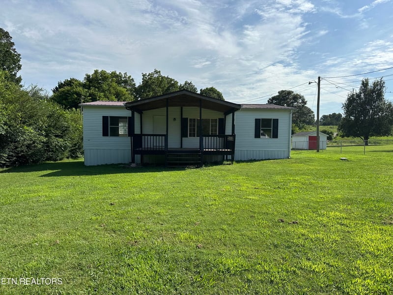 1660 Old Highway 68, Sweetwater, TN 37874